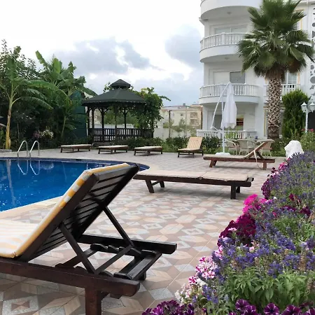 Belka Golf Poolside Apt1