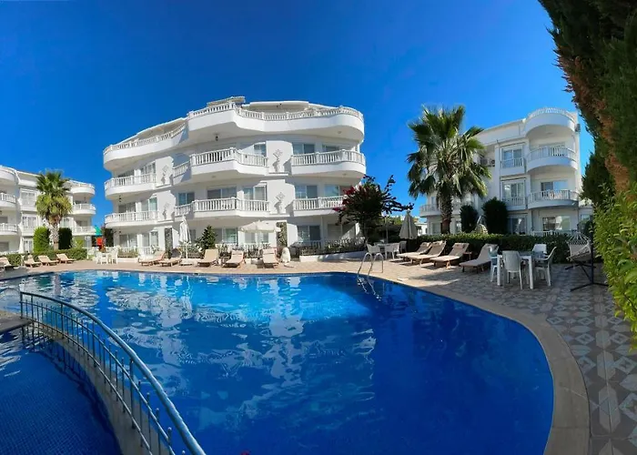 Belka Golf Poolside Apt1 Апартаменты