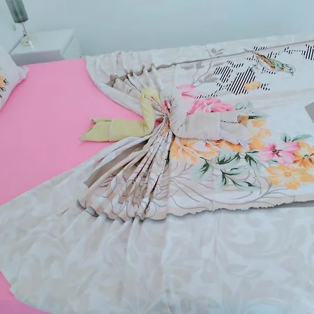 公寓 Belka Golf Poolside Apt1 *