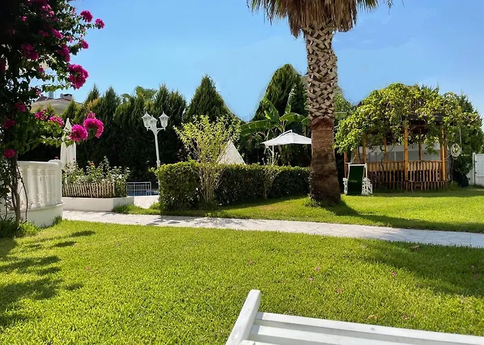 Belka Golf Poolside Apt1