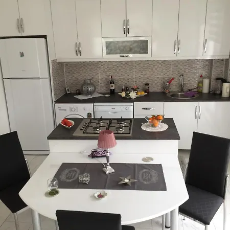 Apartament Belka Golf Poolside Apt1 *